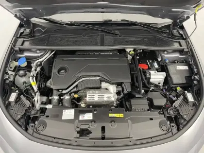 Photo 84 Peugeot 308  Hybrid 145 e-DCS6