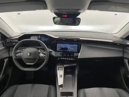 Photo 61 Peugeot 308  Hybrid 145 e-DCS6