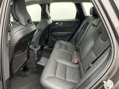 Photo 10 Volvo Xc60  T6 AWD Hybride rechargeable 253 ch+145 ch Geartronic 8