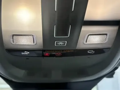 Photo 24 Volvo Xc60  T6 AWD Hybride rechargeable 253 ch+145 ch Geartronic 8