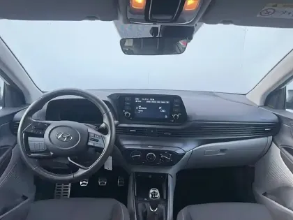 Photo 4 Hyundai Bayon  1.0 T-GDi 100 Hybrid 48V