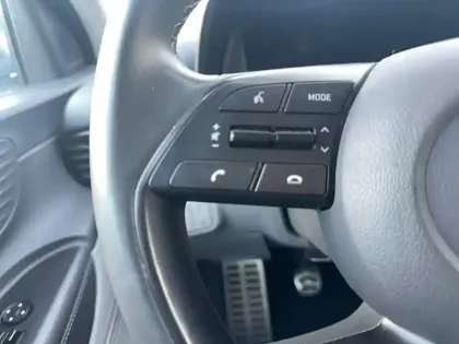 Photo 17 Hyundai Bayon  1.0 T-GDi 100 Hybrid 48V