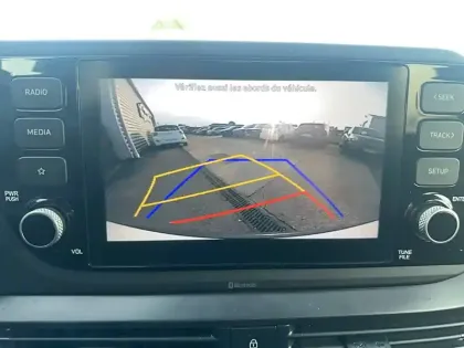 Photo 9 Hyundai Bayon  1.0 T-GDi 100 Hybrid 48V