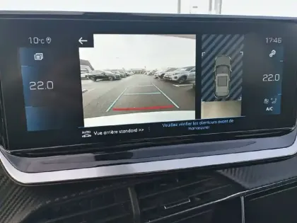 Photo 18 Peugeot 2008  PureTech 130 S&S EAT8