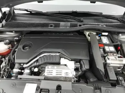 Photo 14 Peugeot 208  Hybrid 110 e-DCS6