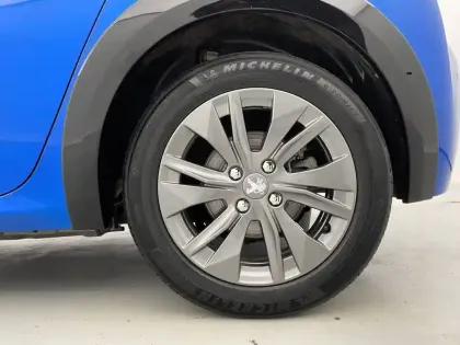 Photo 15 Peugeot 208  Electrique 50 kWh 136ch