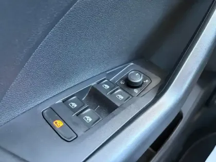 Photo 14 Volkswagen T-cross  1.0 TSI 95 Start/Stop BVM5