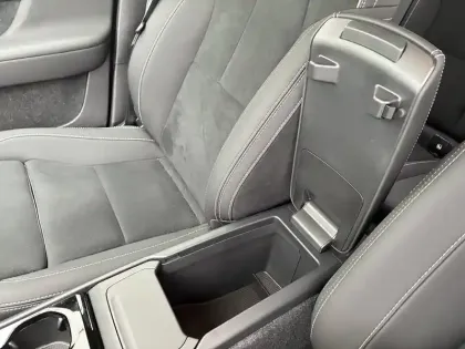 Photo 27 Volvo Xc40  B3 163 ch DCT7