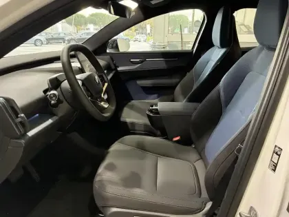 Photo 28 Volvo Ex30  Single Extended Range 272 ch 1EDT