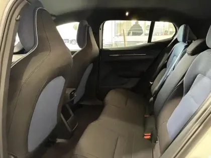 Photo 14 Volvo Ex30  Single Extended Range 272 ch 1EDT