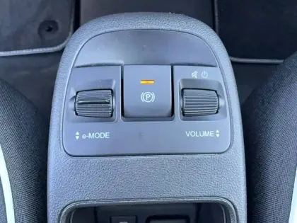 Photo 22 Fiat 500  e 95 ch