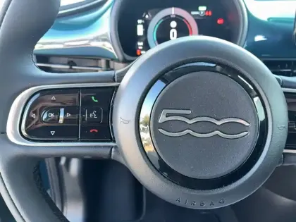 Photo 14 Fiat 500  e 95 ch