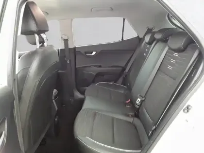 Photo 11 Kia Stonic  1.0 T-GDi 100 ch BVM6