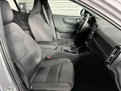 Photo 15 Volvo Ex40  Single Extended Range 252 ch 1EDT