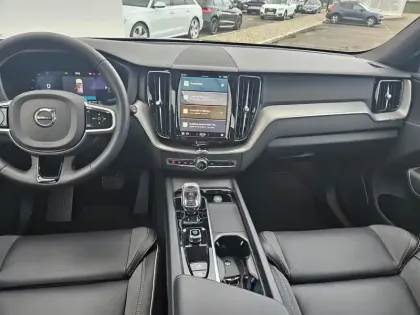 Photo 8 Volvo Xc60  T6 AWD Hybride rechargeable 253 ch+145 ch Geartronic 8