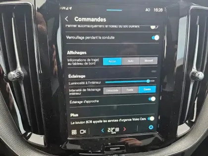 Photo 13 Volvo Xc60  T6 AWD Hybride rechargeable 253 ch+145 ch Geartronic 8