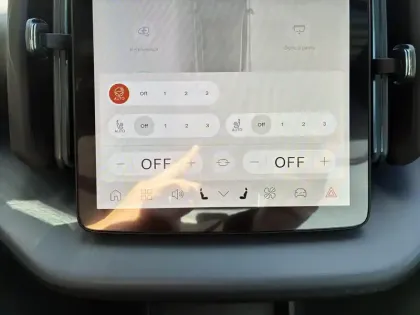 Photo 27 Volvo Ex30  Single Extended Range 272 ch 1EDT