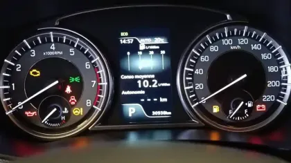 Photo 17 Suzuki Vitara  1.5 Dualjet Allgrip Hybrid Auto