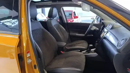 Photo 24 Suzuki Vitara  1.5 Dualjet Allgrip Hybrid Auto