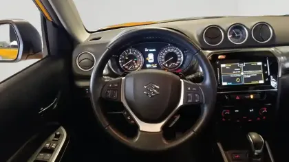 Photo 13 Suzuki Vitara  1.5 Dualjet Allgrip Hybrid Auto