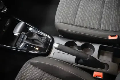 Photo 15 Kia Stonic  1.0 T-GDi 100 ch DCT7