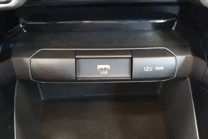 Photo 19 Kia Stonic  1.0 T-GDi 100 ch DCT7