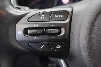 Photo 61 Kia Stonic  1.0 T-GDi 100 ch DCT7