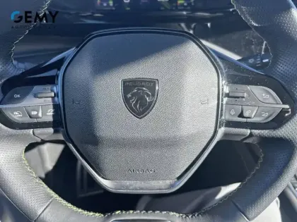 Photo 13 Peugeot 308  PureTech 130ch S&S EAT8