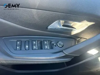 Photo 14 Peugeot 308  PureTech 130ch S&S EAT8