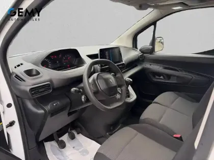 Photo 9 Peugeot Partner  FOURGON STANDARD 650 KG BLUEHDI 100 S&S BVM6