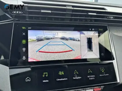 Photo 19 Peugeot 308  BlueHDi 130ch S&S EAT8