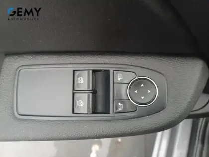 Photo 11 Renault Clio  TCe 90