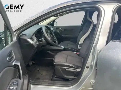 Photo 8 Renault Captur  E-Tech 145 - 21