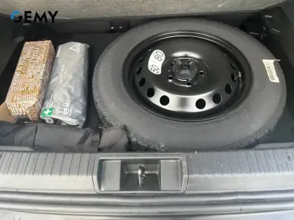 Photo 11 Renault Captur  E-Tech 145 - 21