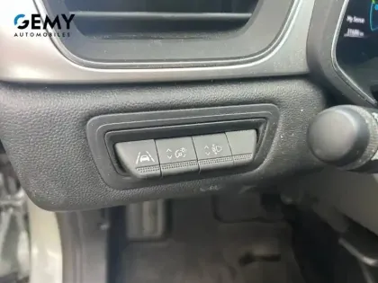 Photo 13 Renault Captur  E-Tech 145 - 21