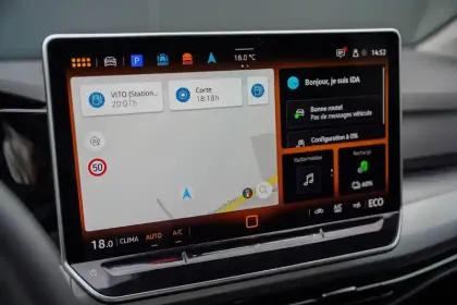 Photo 27 Volkswagen Golf  1.5 eHybrid 204 DSG6