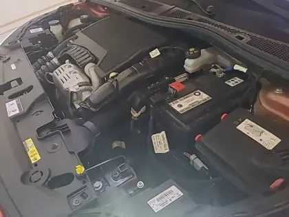 Photo 14 Peugeot 208  PureTech 100 S&S BVM6