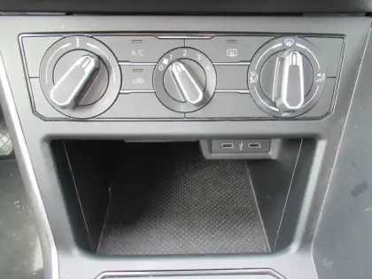 Photo 49 Volkswagen Polo  1.0 TSI 95 S&S BVM5