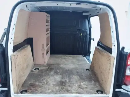Photo 5 Peugeot Partner  FOURGON STANDARD 1000 KG PURETECH 110 S&S BVM6