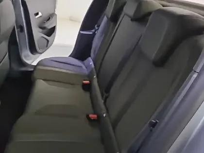 Photo 11 Peugeot 208  PureTech 100 S&S EAT8