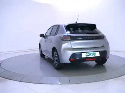 Photo 6 Peugeot 208  PureTech 100 S&S EAT8