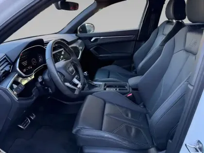 Photo 8 Audi Q3  35 TDI 150 ch S tronic 7