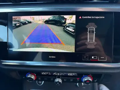 Photo 19 Audi Q3  35 TDI 150 ch S tronic 7