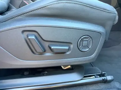 Photo 14 Audi Q3  35 TDI 150 ch S tronic 7