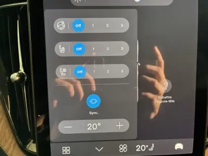 Photo 30 Volvo Xc60  T6 AWD Hybride rechargeable 253 ch+145 ch Geartronic 8