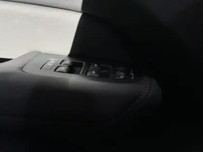 Photo 23 Volvo Xc60  T6 AWD Hybride rechargeable 253 ch+145 ch Geartronic 8