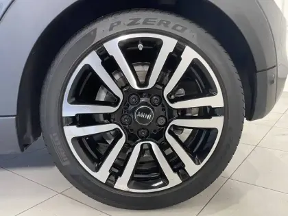 Photo 41 Mini Mini Cabriolet Cooper S 192 ch BVA7