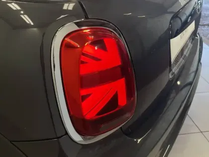 Photo 20 Mini Mini Cabriolet Cooper S 192 ch BVA7