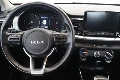 Photo 44 Kia Stonic  1.0 T-GDi 100 ch DCT7