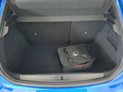 Photo 5 Peugeot 208  Electrique 50 kWh 136ch